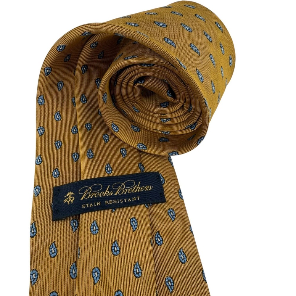Brooks Brothers Mustard Gold Paisley‎ Silk Tie Blue Teardrop Stain Resistant USA